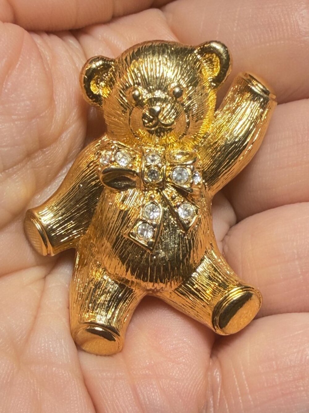 AVON Vintage Teddy Bear Brooch Gold Tone Rhinestone Bow Pin